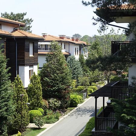 Private Holiday Flat By Seaside - Santa Marina- 소조폴 외부 사진